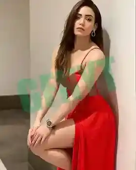 Attractive Call Girl Possessing Sexuality and Passion